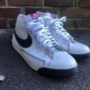 Nike Blazers sz 11 2010‼️